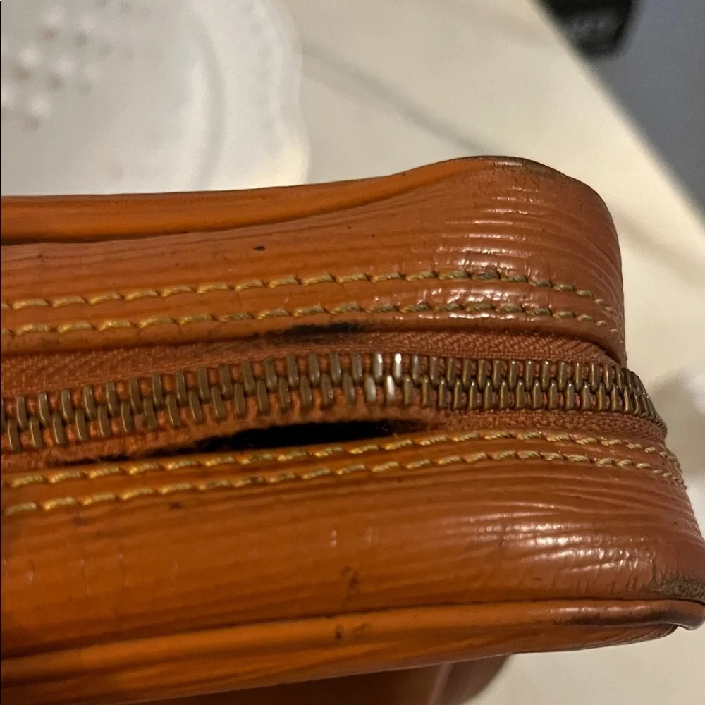 Louis Vuitton Brown Epi Document/Laptop Bag